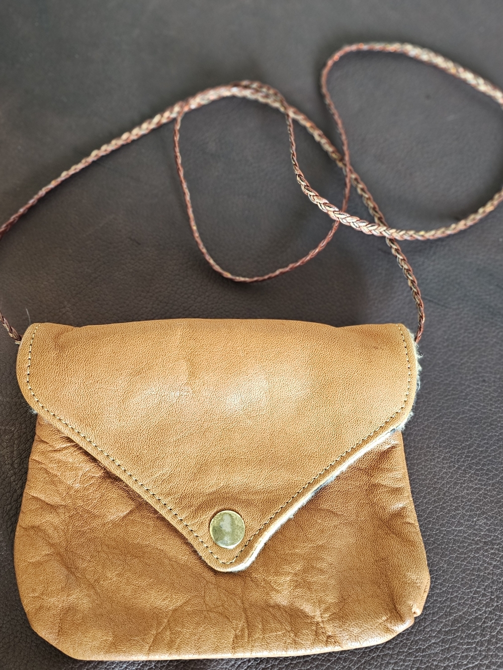 Kelly's Leatherworks Classic Tan Mini Crossbody Envelope Bag with Braided Strap
